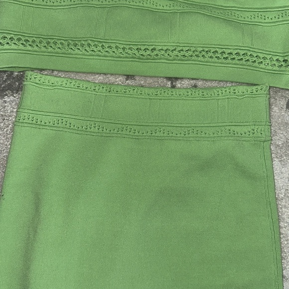House of Harlow 1960 Lime Green Knit midi skirt set - Picture 2 of 8